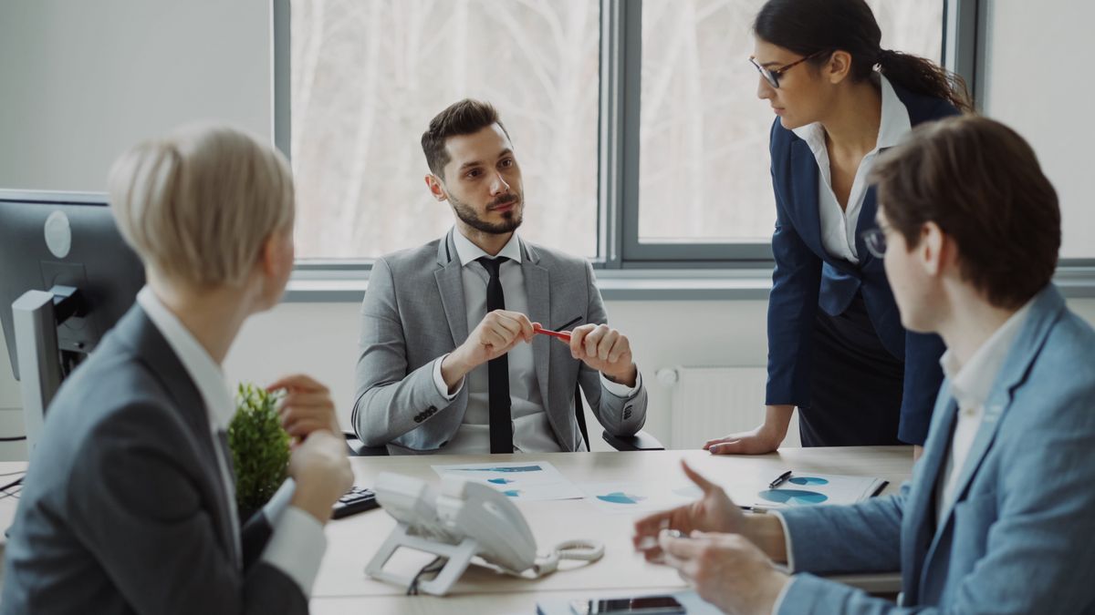 تخطيط الموارد البشرية في المشاريع: بناء فرق عالية الأداء